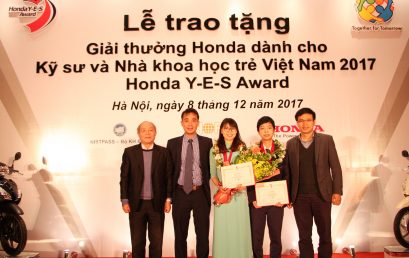 Ba sinh viên đạt Giải thưởng Honda YES Award